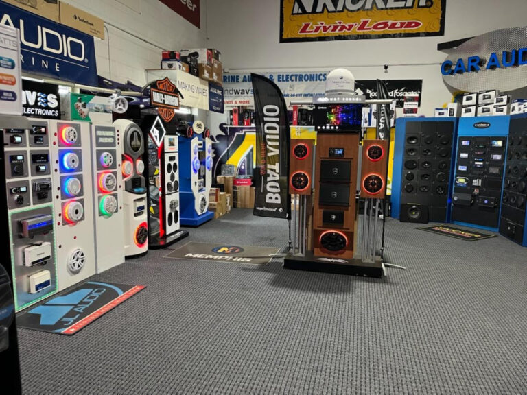 Soundwaves-Showroom